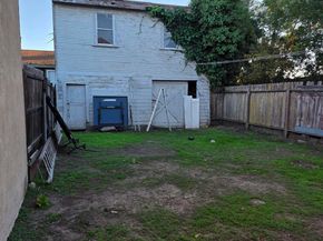 845 Isabella Street, Oakland CA 94607