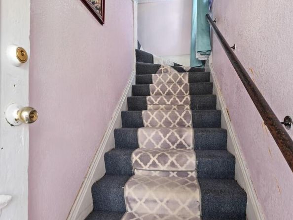 845 Isabella Street, Oakland CA 94607