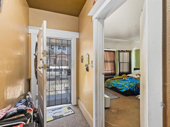 845 Isabella Street, Oakland CA 94607