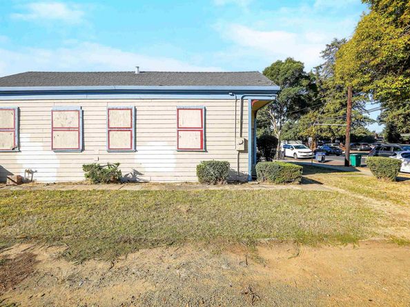 1641 B St, Hayward CA 94541