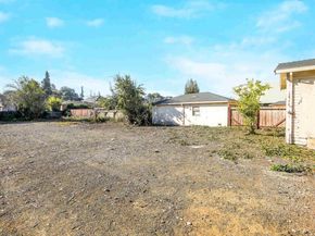 1641 B St, Hayward CA 94541