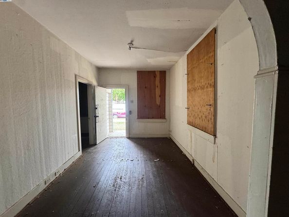 1641 B St, Hayward CA 94541