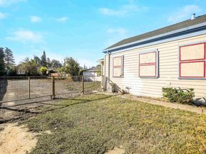 1641 B St, Hayward CA 94541