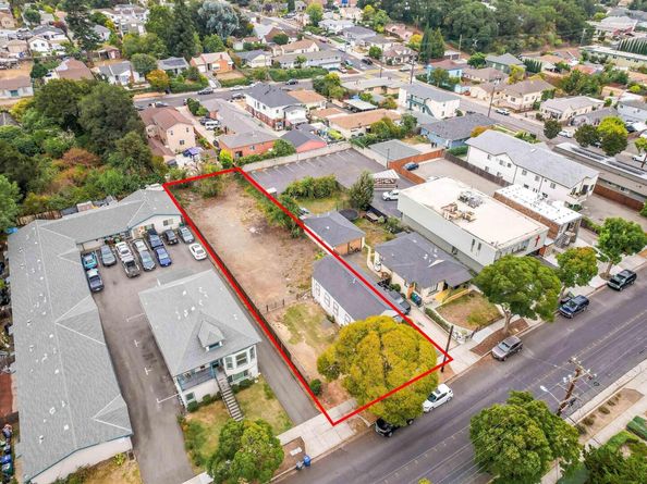 1641 B St, Hayward CA 94541