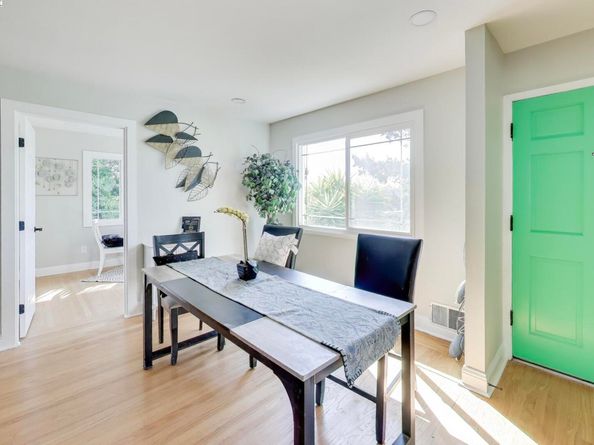 4760 Tompkins Ave, Oakland CA 94619