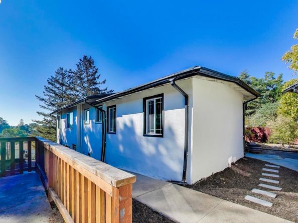 4760 Tompkins Ave, Oakland CA 94619