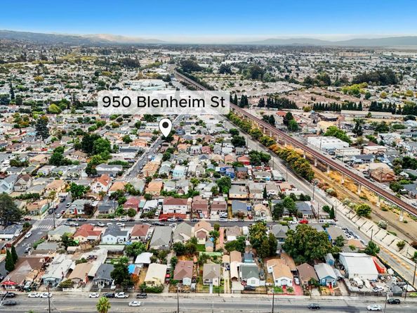 950 Blenheim St, Oakland CA 94603