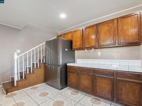 950 Blenheim St, Oakland CA 94603