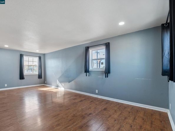 950 Blenheim St, Oakland CA 94603