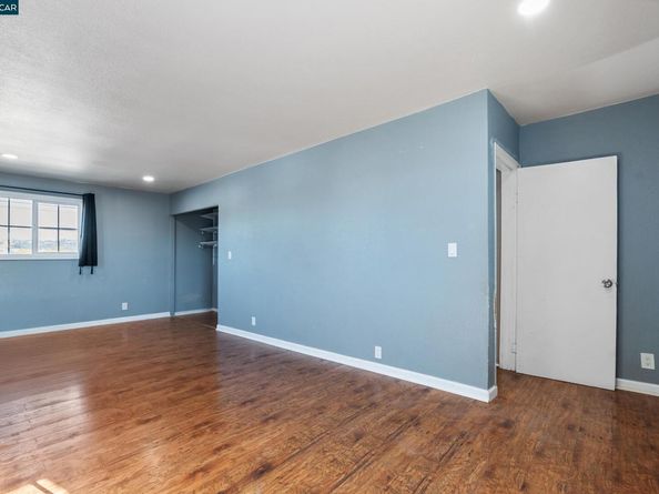 950 Blenheim St, Oakland CA 94603