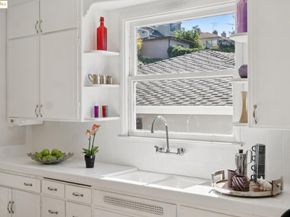 4624 Davenport Avenue, Oakland CA 94619