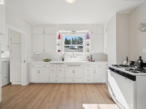 4624 Davenport Avenue, Oakland CA 94619