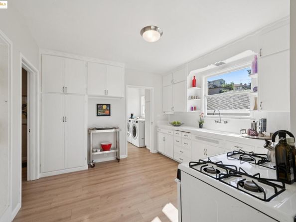 4624 Davenport Avenue, Oakland CA 94619
