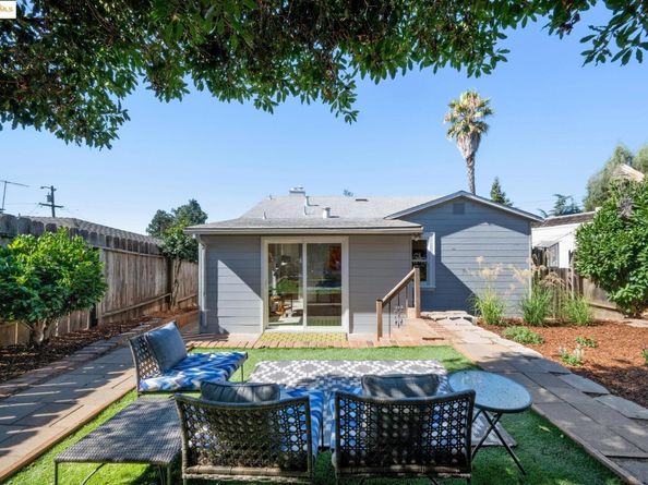 4624 Davenport Avenue, Oakland CA 94619