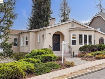 2762 Maxwell Ave