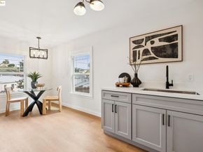 2762 Maxwell Ave, Oakland CA 94619