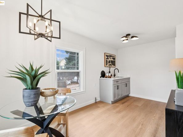 2762 Maxwell Ave, Oakland CA 94619