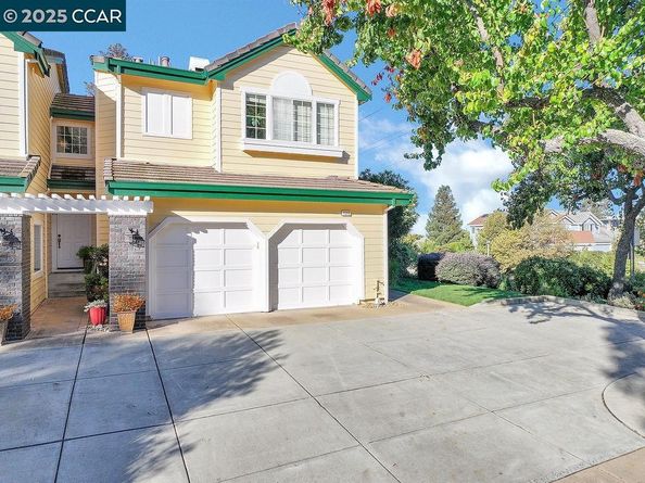 1398 Shell Ln, Clayton CA 94517