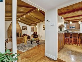 Undisclosed Address #41114650, Orinda CA 94563