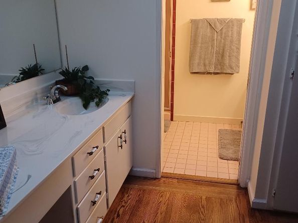 Undisclosed Address #41114650, Orinda CA 94563