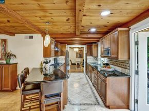 Undisclosed Address #41114650, Orinda CA 94563