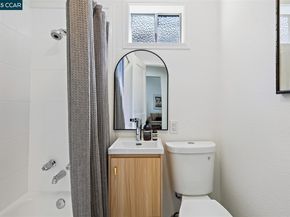 2703 Mathews St, Berkeley CA 94702