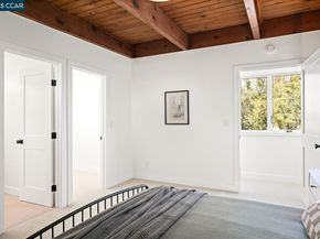 2703 Mathews St, Berkeley CA 94702