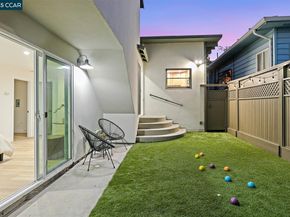 2703 Mathews St, Berkeley CA 94702