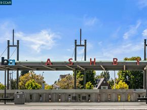 2703 Mathews St, Berkeley CA 94702