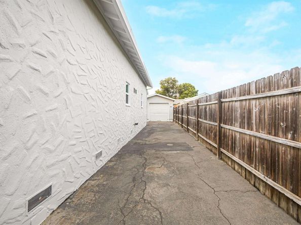 1521 159Th Ave, San Leandro CA 94578