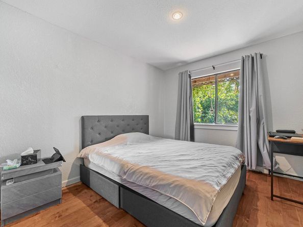 937 Helen Ave, San Leandro CA 94577