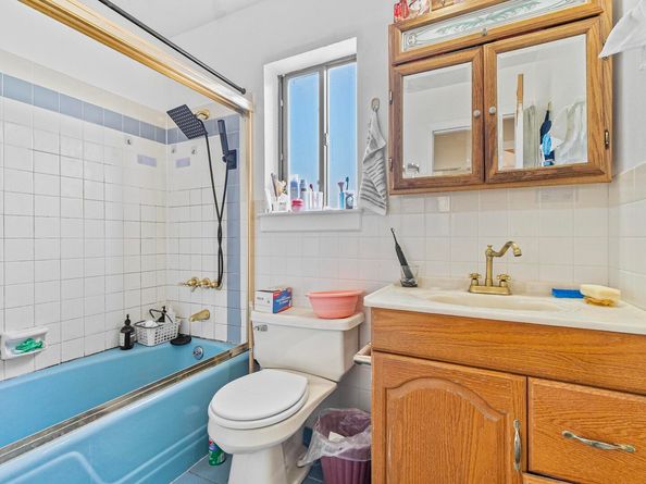 937 Helen Ave, San Leandro CA 94577