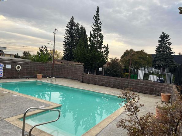 14033 Reed Ave, San Leandro CA 94578