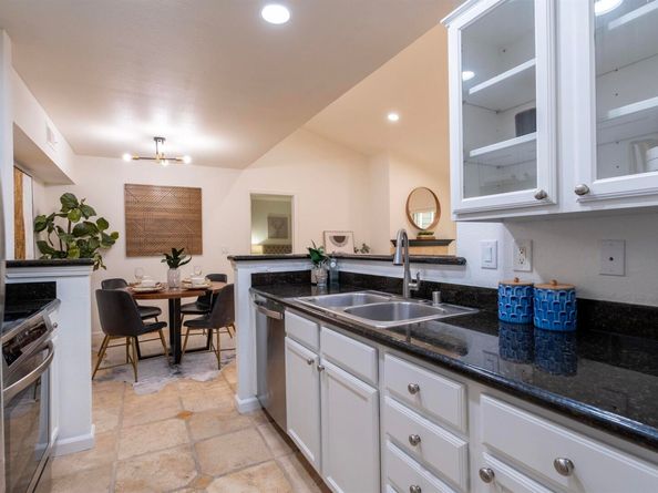 285 Reflections Dr 23, San Ramon CA 94583