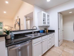 285 Reflections Dr 23, San Ramon CA 94583