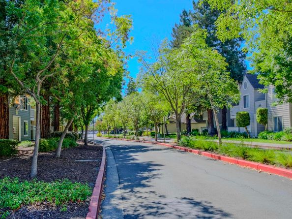 285 Reflections Dr 23, San Ramon CA 94583