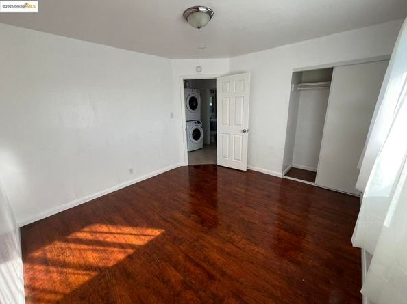 262 Fitzpatrick Rd, Oakland CA 94603