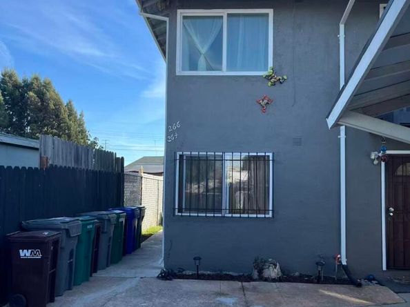 262 Fitzpatrick Rd, Oakland CA 94603