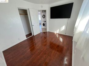 262 Fitzpatrick Rd, Oakland CA 94603