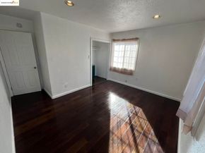 262 Fitzpatrick Rd, Oakland CA 94603