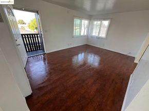 262 Fitzpatrick Rd, Oakland CA 94603