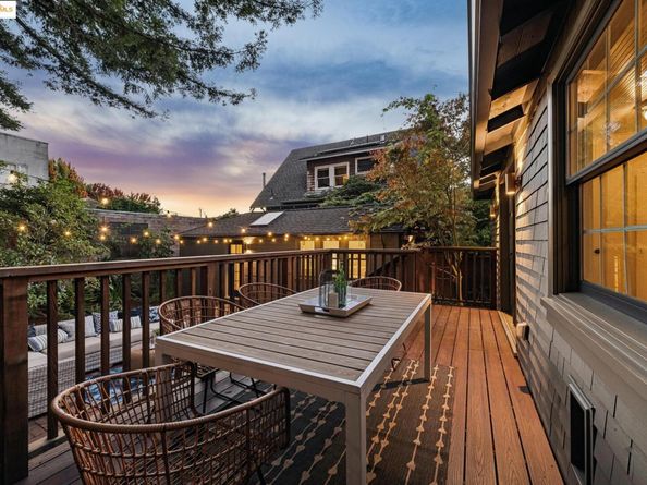 2636 Alcatraz Ave, Berkeley CA 94705