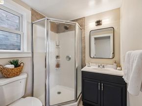 2636 Alcatraz Ave, Berkeley CA 94705