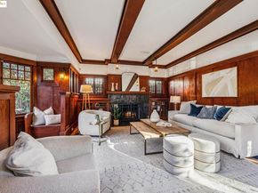 2636 Alcatraz Ave, Berkeley CA 94705