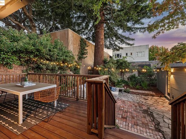 2636 Alcatraz Ave, Berkeley CA 94705