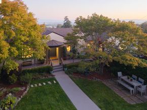 1971 Hoover Ave, Oakland CA 94602