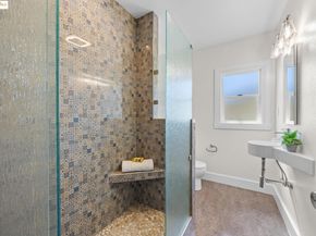 3021 Morcom Ave, Oakland CA 94619