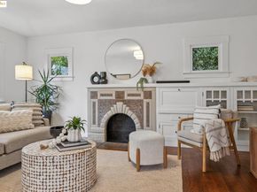 891 57th St, Oakland CA 94608