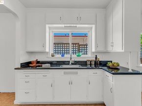 3671 38th Ave, Oakland CA 94619