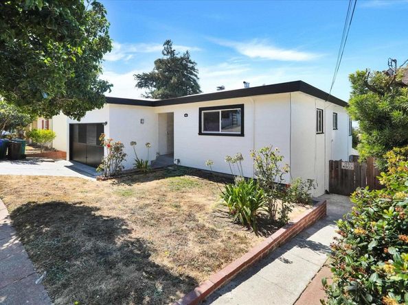 1551 Merced St, Richmond CA 94804